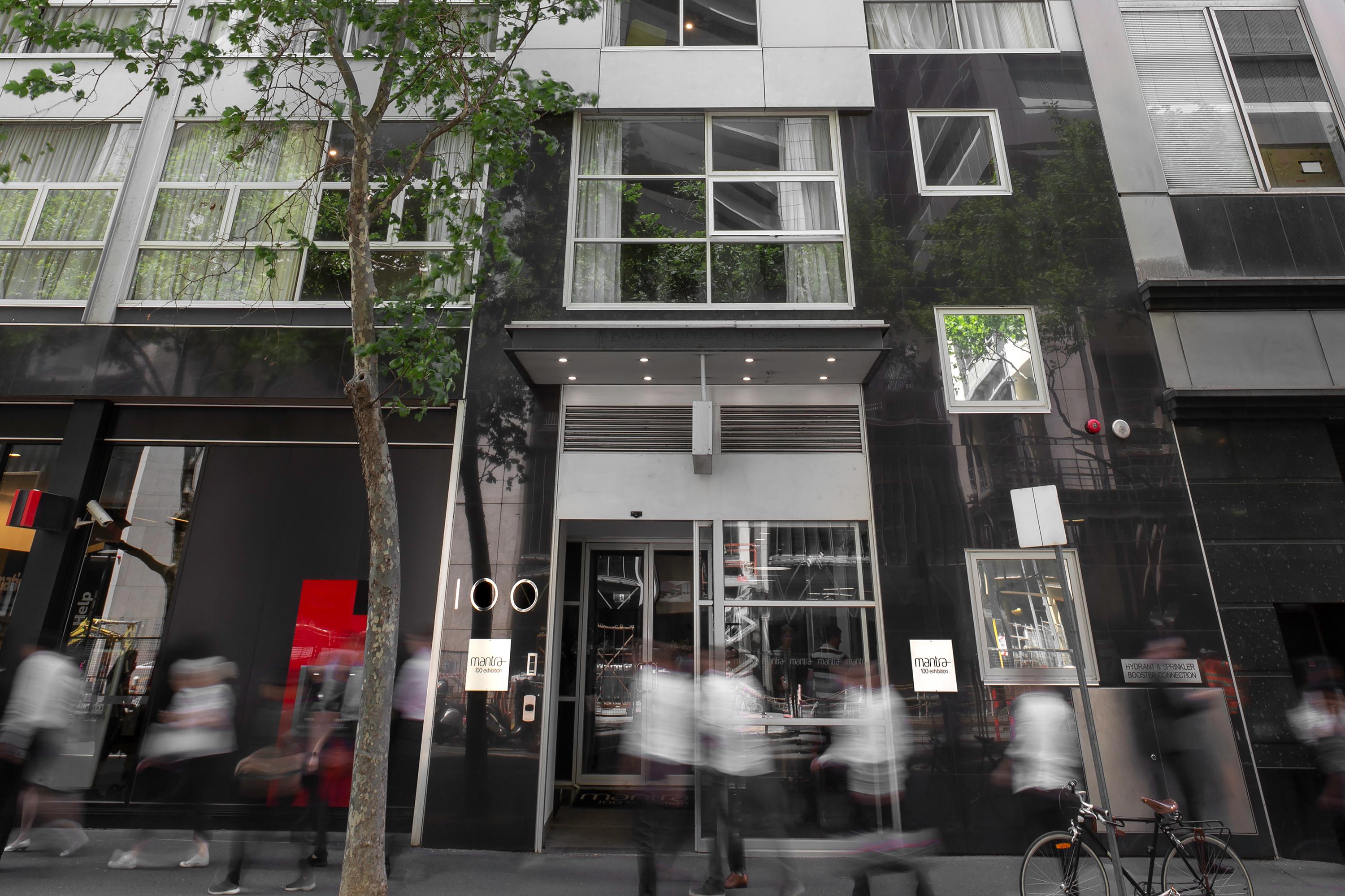 Mantra 100 Exhibition Melbourne Exterior foto